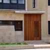 Restaurar puerta de entrada vivienda de madera