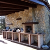 Barbacoa y cuarto de apero