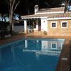 Llenar con 12.000l piscina