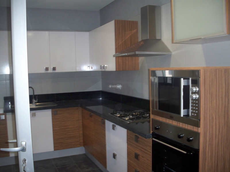 Oferta  15% Descuento Muebles De Cocinas Y Armarios A Medida