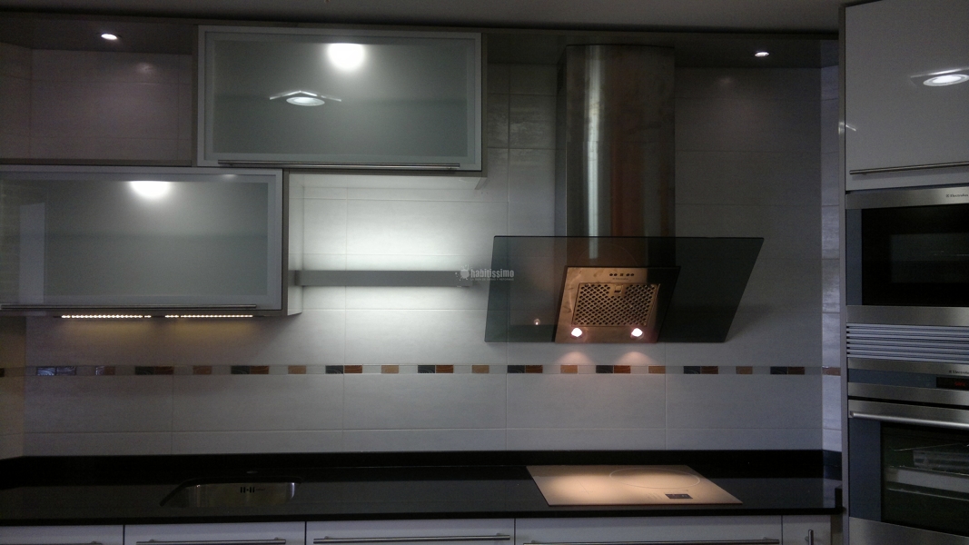 Oferta  15% Descuento Muebles De Cocinas Y Armarios A Medida