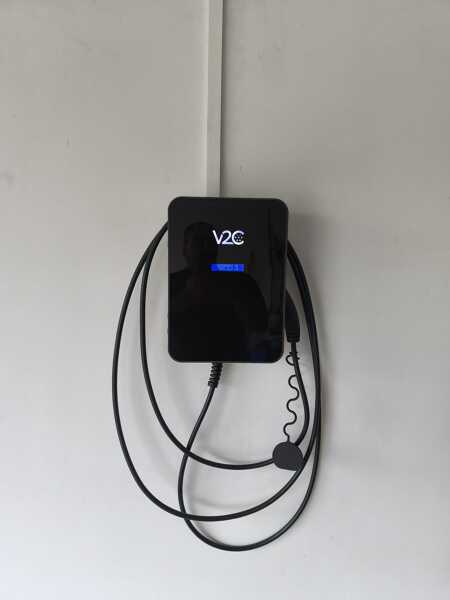 Cargador V2C para coche electrico