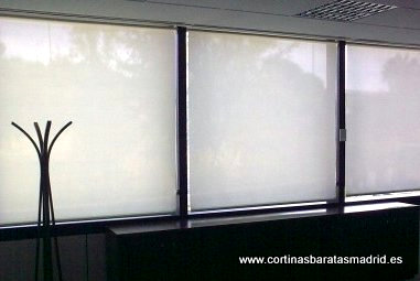 Cortinas enrollables en Oficinas