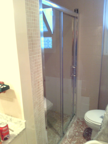 Eliminar la bañera por una ducha de obra