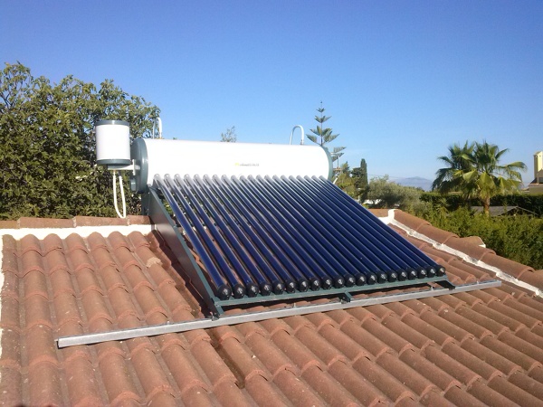 Frontal termosifón 200 L