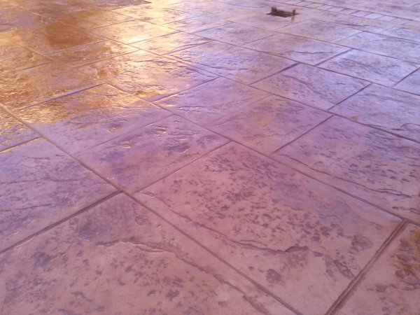 hormigon impreso para jardines