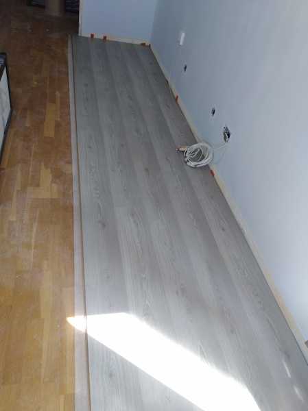 Instalación de suelo laminado AC-5