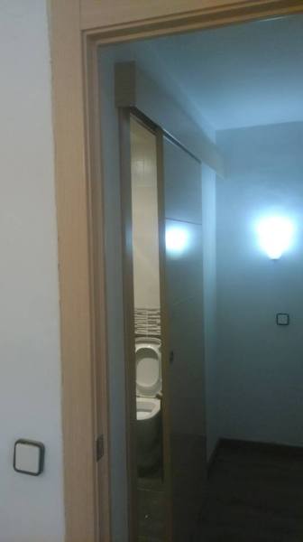 PUERTA CORREDERA DE SUPERFICIE