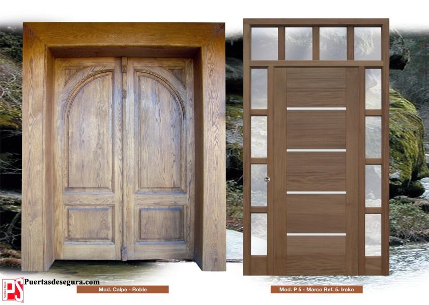 Puerta y marco de entrada de madera de iroko