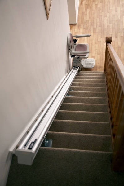 SILLA SALVAESCALERAS 2