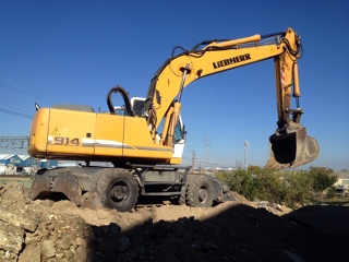 excavadora liebherr 914