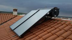 Instalación de placas para agua caliente