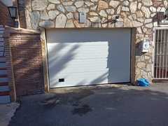 Puerta seccional