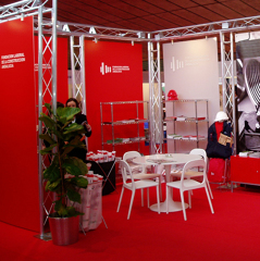 Stand