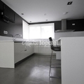 Revestimiento de cocina en microcemento