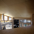Altillo espacio de distribuidor delante de la habitaciones. 