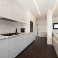 Cocina de líneas sencillas