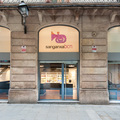 Fachada principal (pie de calle)