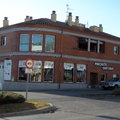 Local comercial y vivienda unifamiliar