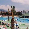 Tripla Piscina i Quiosc Bar-Restaurant