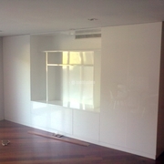 Ingeniosos Muebles a Medida para Aprovechar las Esquinas | Ideas