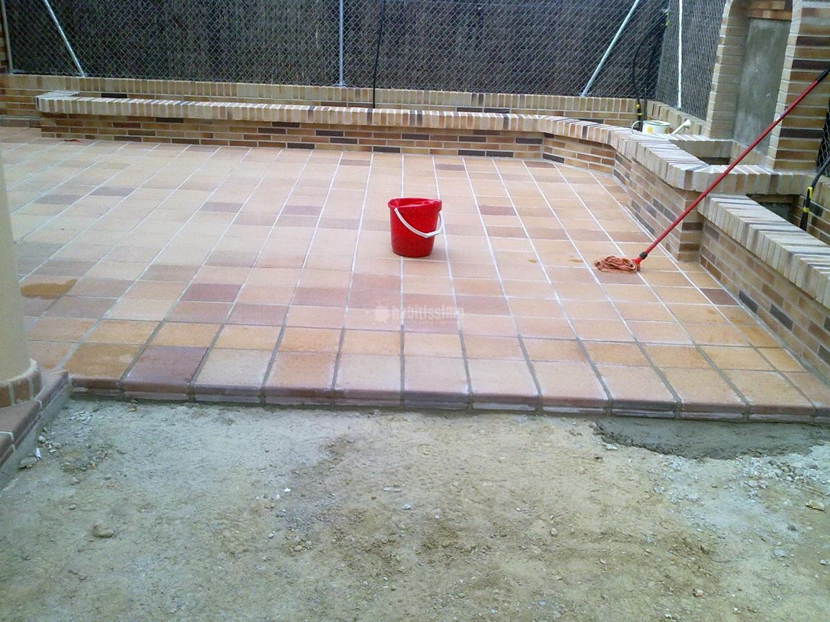 jardineras patio interior solado patio interior y realizaci 243 n de jardineras ideas jardineras patio interior solado patio interior y realizaci 243 n de jardineras ideas
