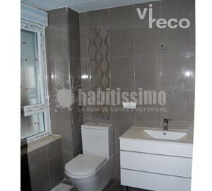 Ceracasa en baño