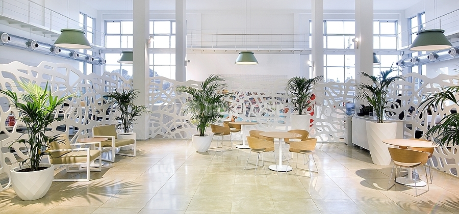 Oficinas Giro Toys
