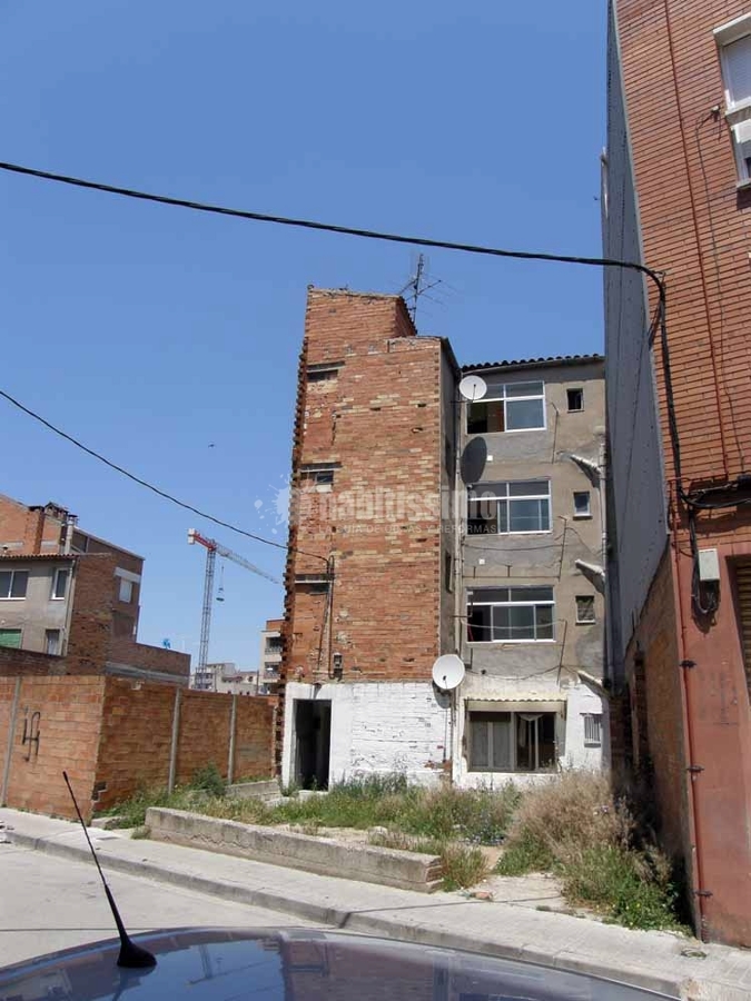 Reforma y diseño de fachada en Vilanova del Camí