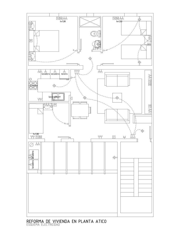 Plano Para Reforma De Vivienda En Planta Ático