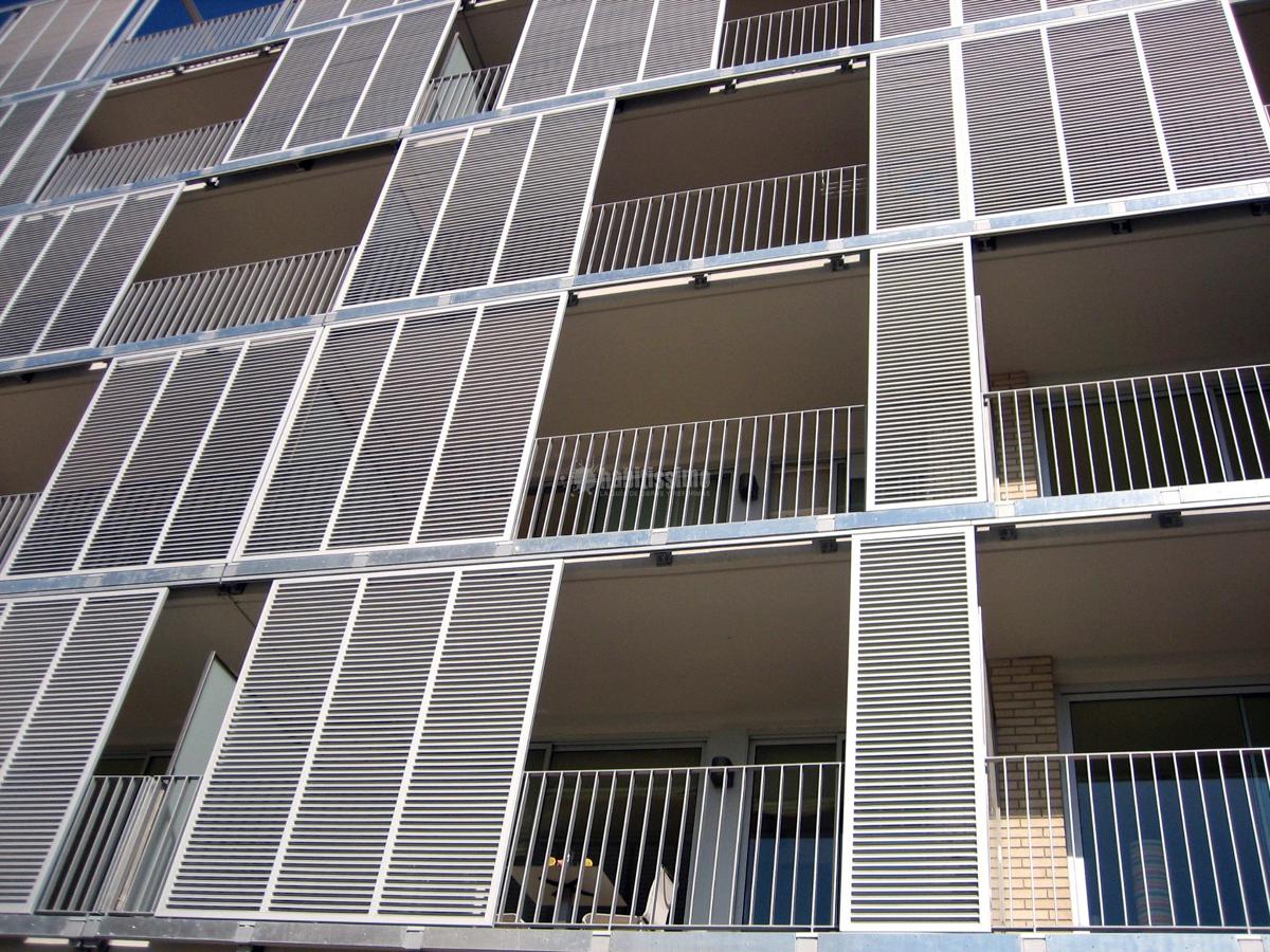 Promoción de 210 viviendas 2009-04