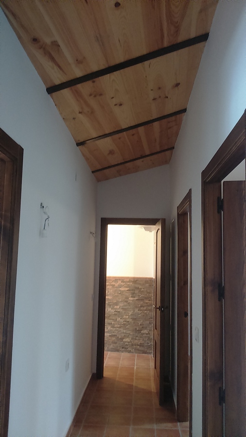 ACABADO DE TECHO EN MADERA