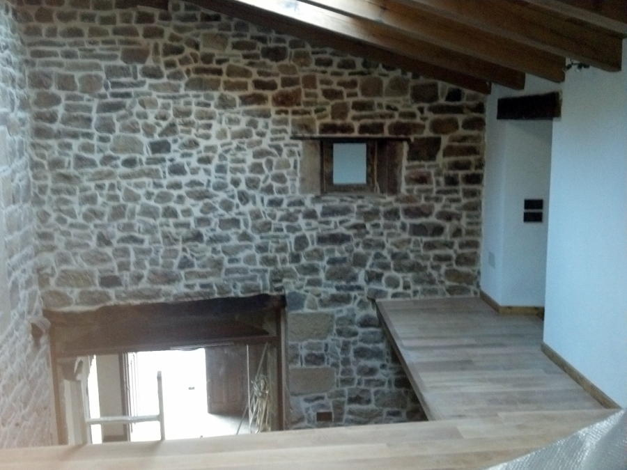 Acceso a salón
