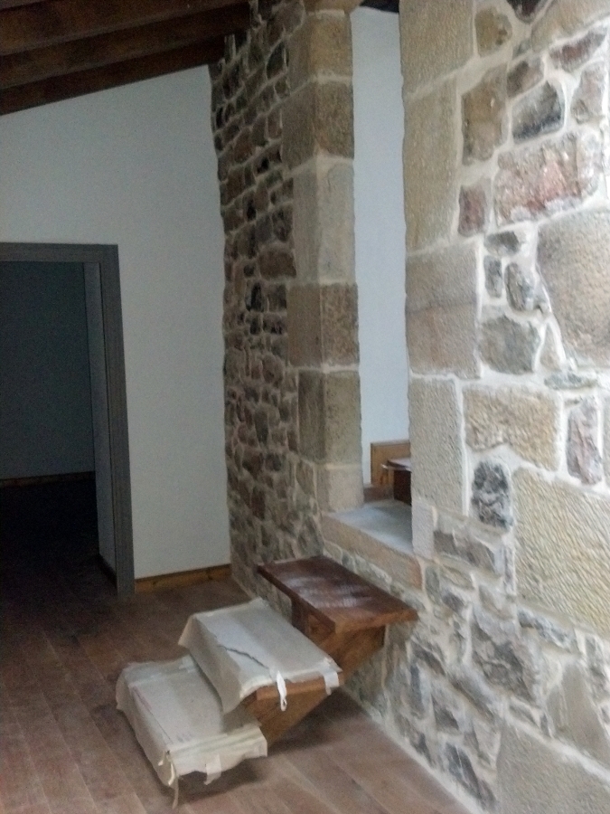 Acceso a salón