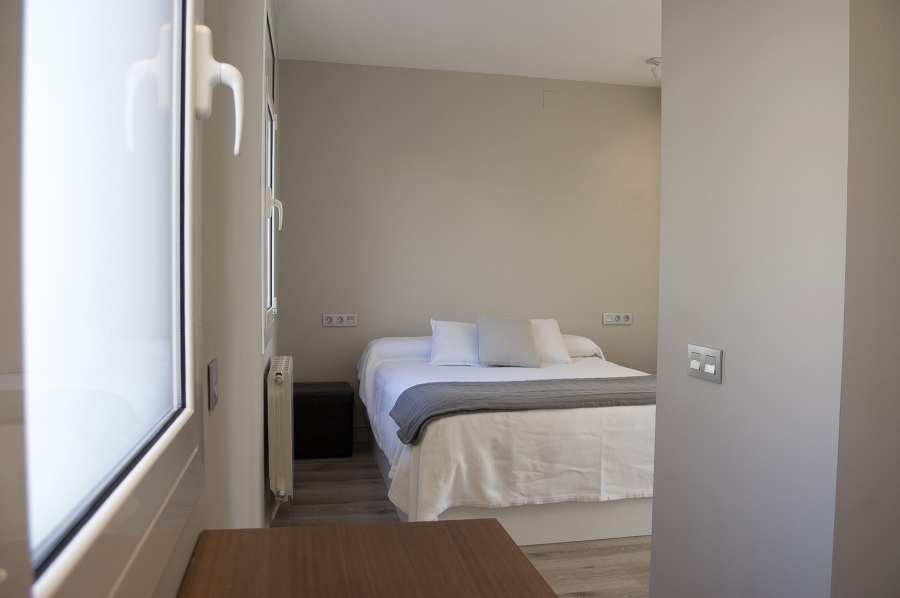 Acceso abierto dormitorio