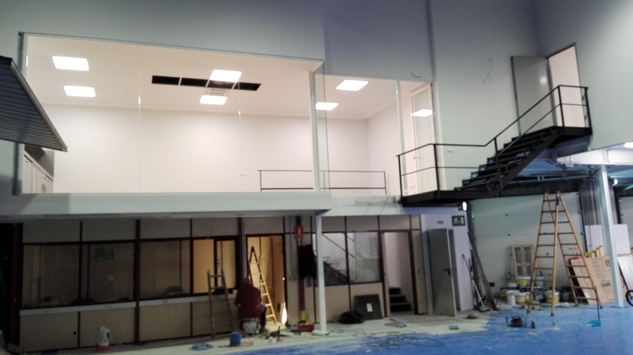 Adecuación nave industrial para empresa Uniter