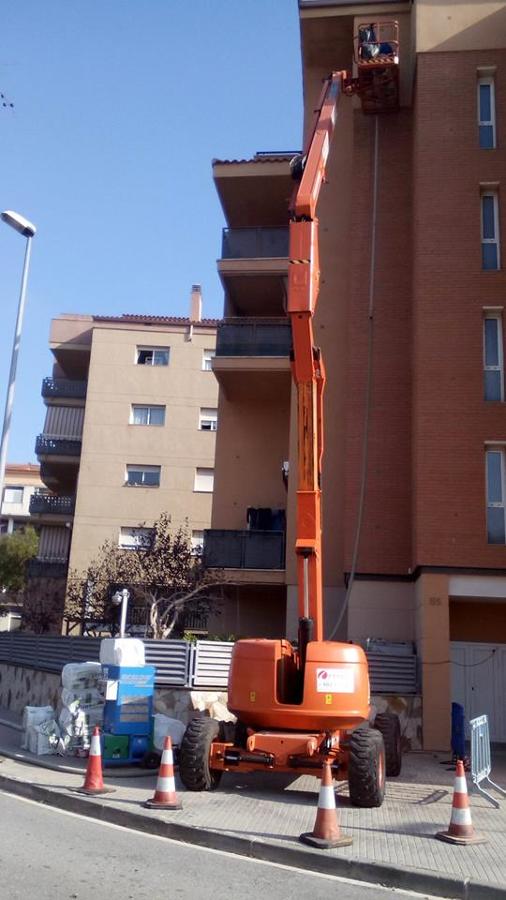 Aislamiento insuflado celulosa en comunidad