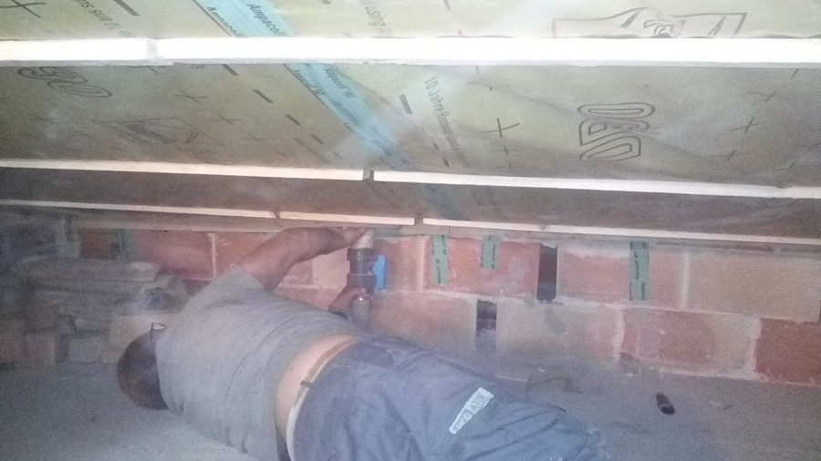 Aislamiento insuflado celulosa en guardilla con lamina ampatex
