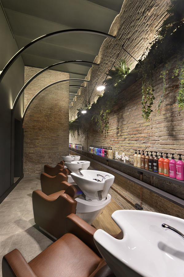 ALMA Hair Spa Salon
