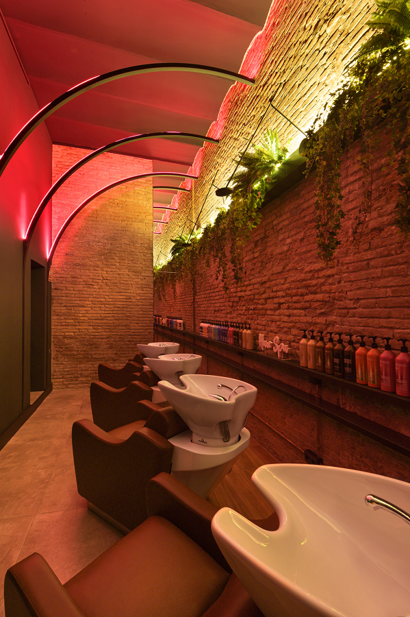 ALMA Hair Spa Salon