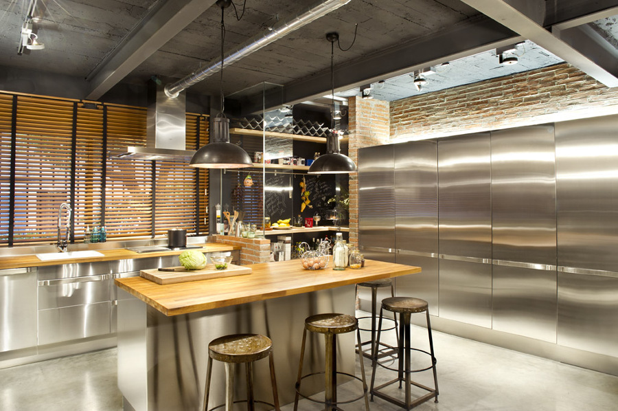 Bajo comercial convertido en loft (Terrassa)