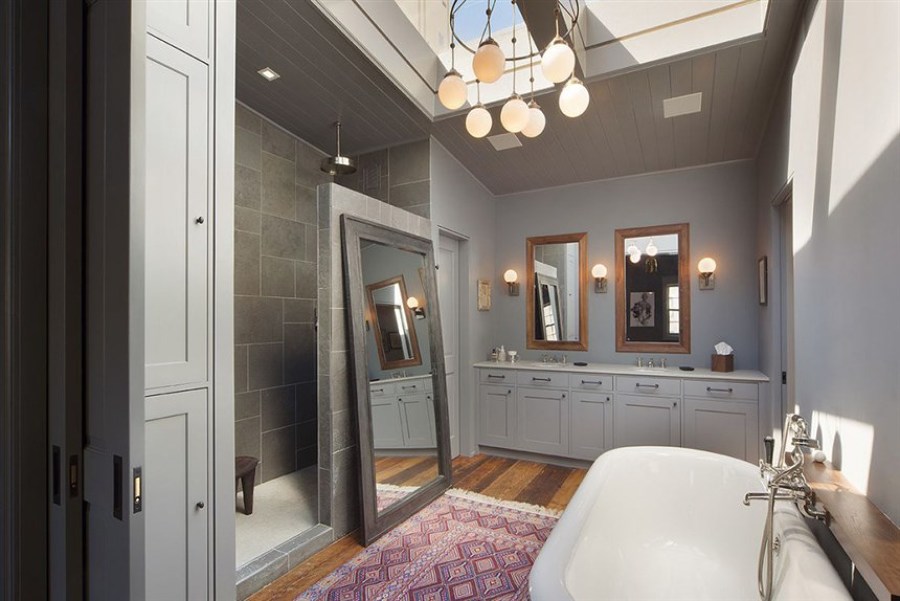 baño bradley cooper