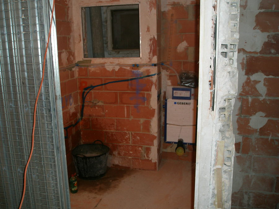 baño de la entrada