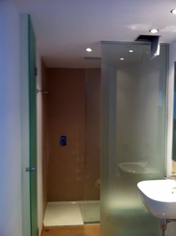 BAÑO HABITACIÓN