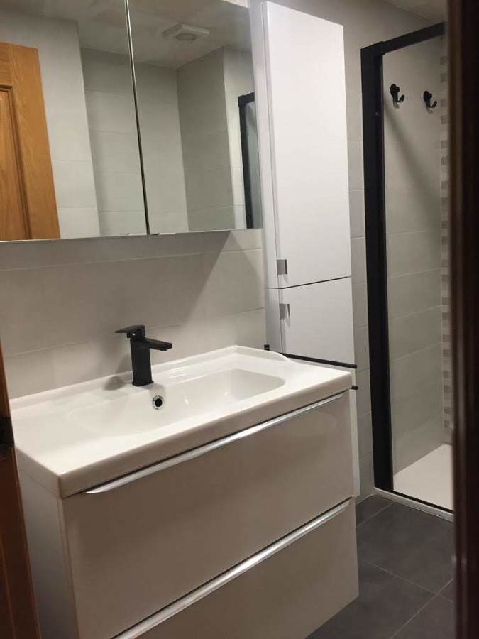 Baño: muebles