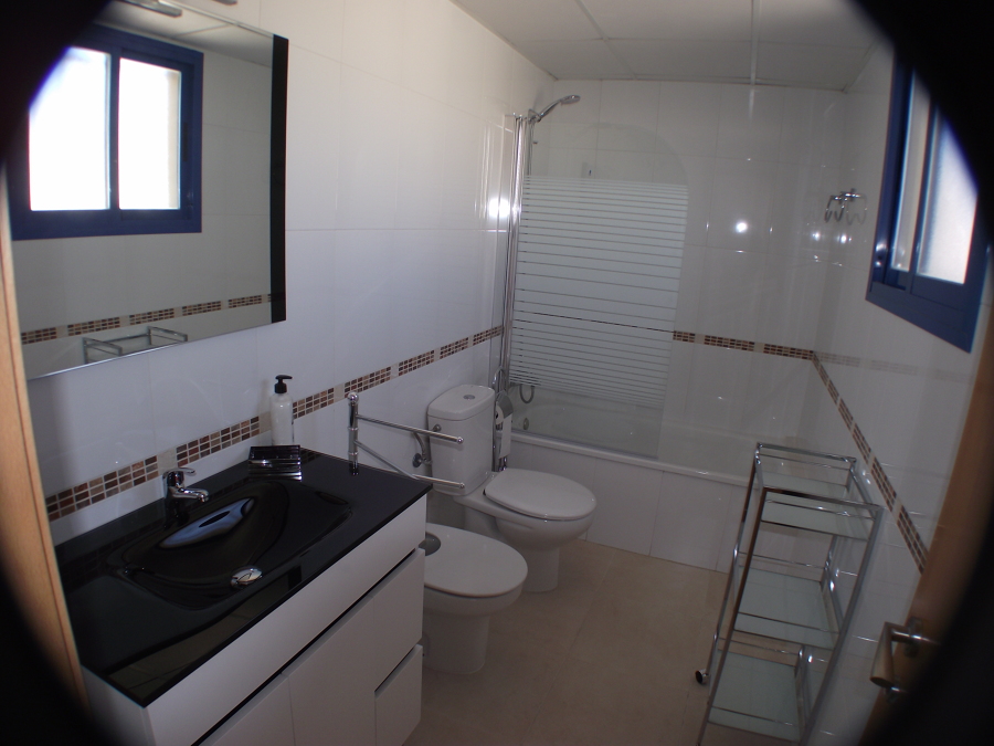 BAÑO PL. SUPERIOR