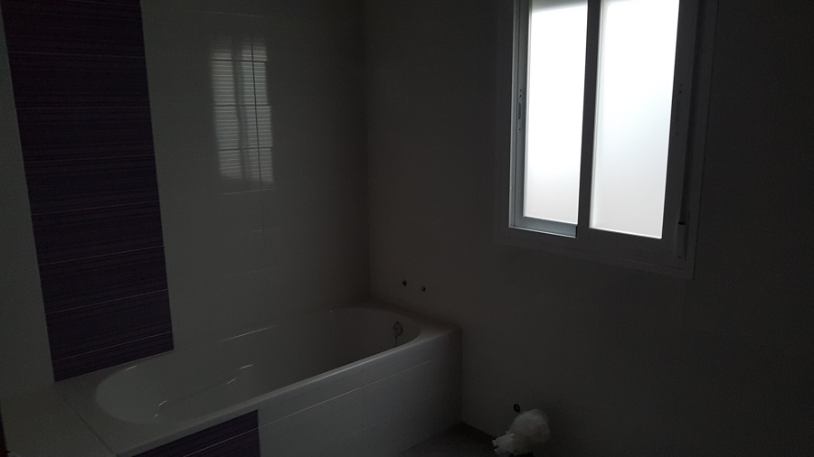 Baño principal 1