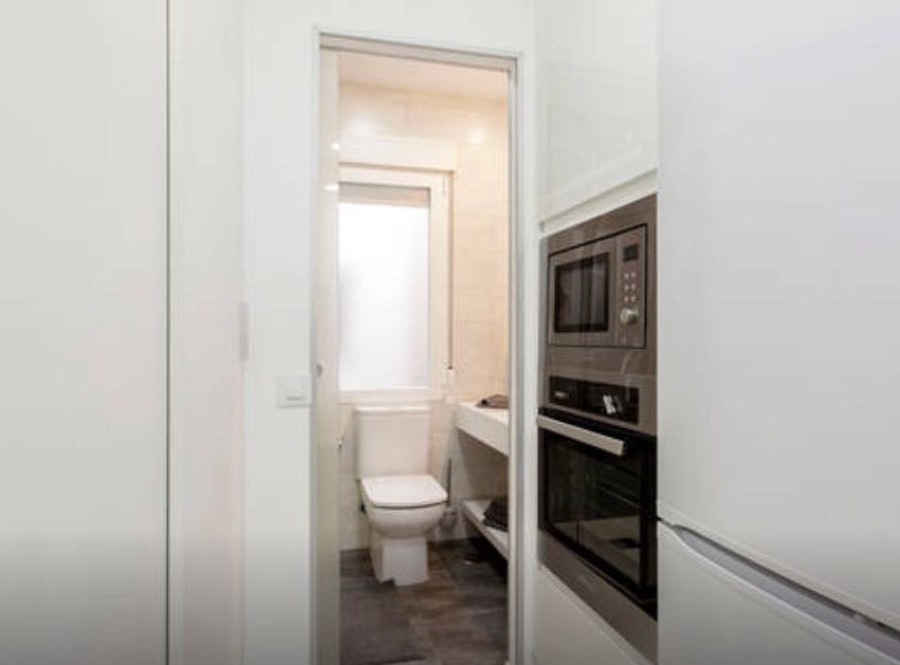 Baño y almacenaje