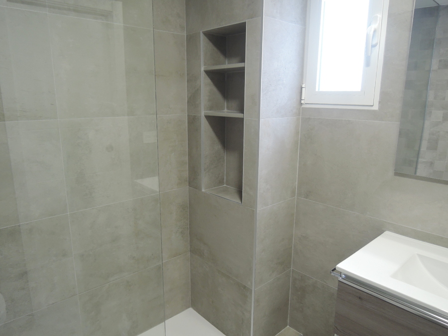 BAÑO2