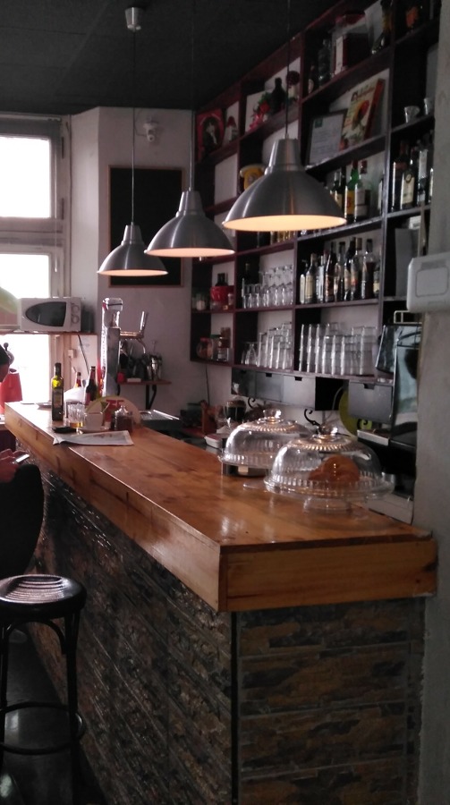 BAR CAFETERÍA